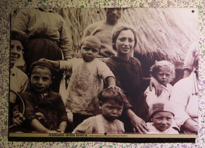 005-foto di una famiglia pontina
